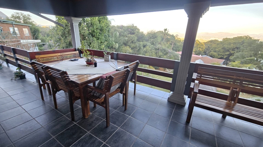 5 Bedroom Property for Sale in Schoemansville North West